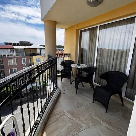 Hotel бутик империал 2*